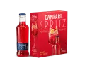 Campari Spritz: eine Flasche und eine rote Box mit drei Flaschen des Aperitifs, bereit zum Genießen.