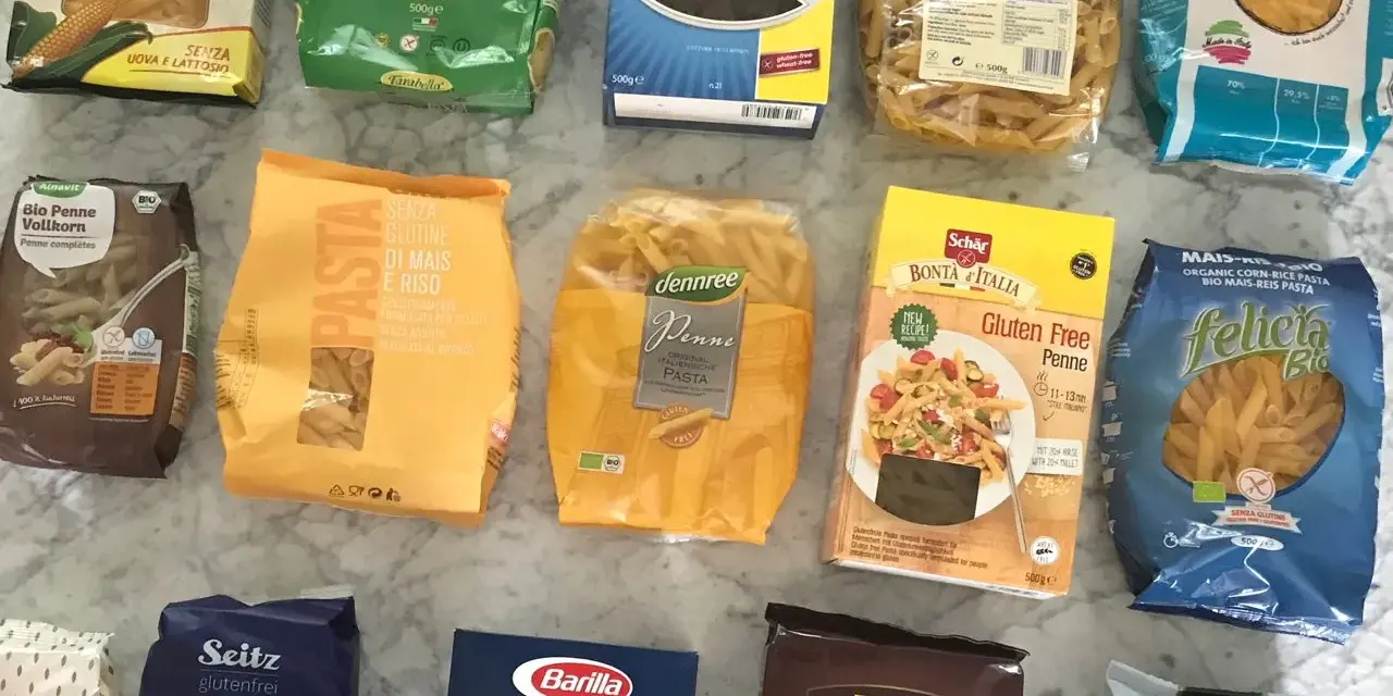 Vielfalt an glutenfreien Penne-Nudeln: Alnavit, Farabella, Schär, Felicia, Barilla und mehr. Hier finden Sie, welche Nudeln sind glutenfrei.